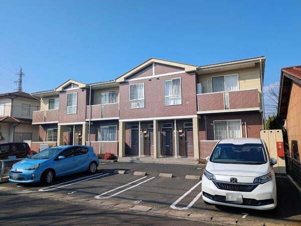 出雲市医大南町３丁目のアパートの外観