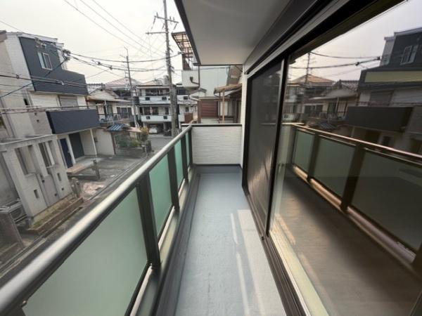 【バルコニー】