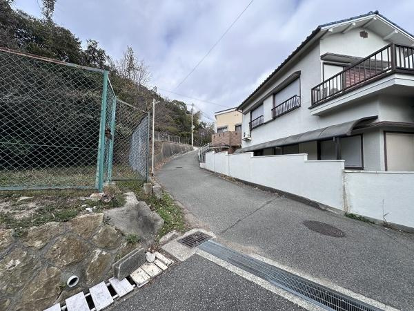 【前面道路含む現地写真】 | 千鳥が丘1丁目　建築条件無し売土地