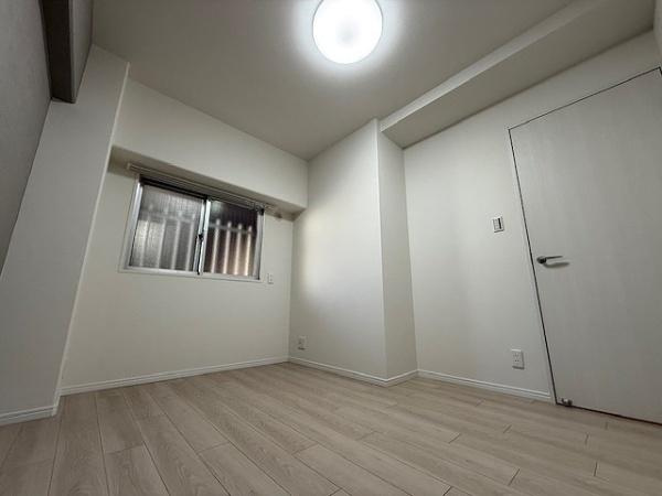 【洋室】 | 日商岩井菫橋ハイツ