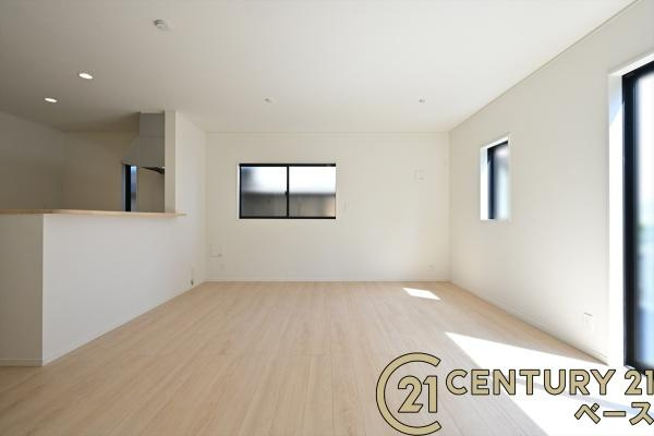 クレイドルガーデン北西町 ／新築一戸建の居間・リビング