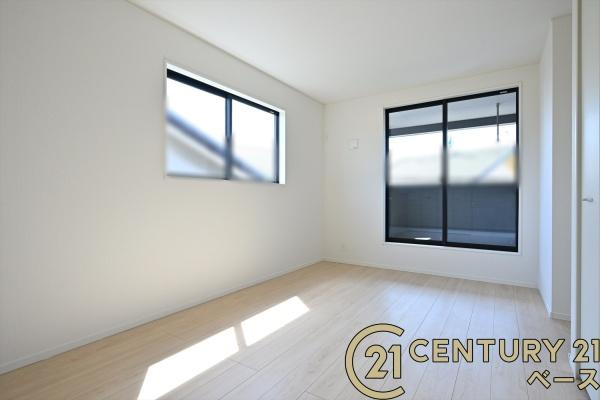 クレイドルガーデン北西町 ／新築一戸建の洋室|■日当たりのよい明るい雰囲気の洋室です！■
