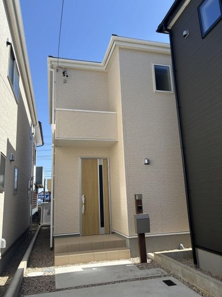 碧南市善明町1丁目　全3棟・2号棟の外観|外観写真です。