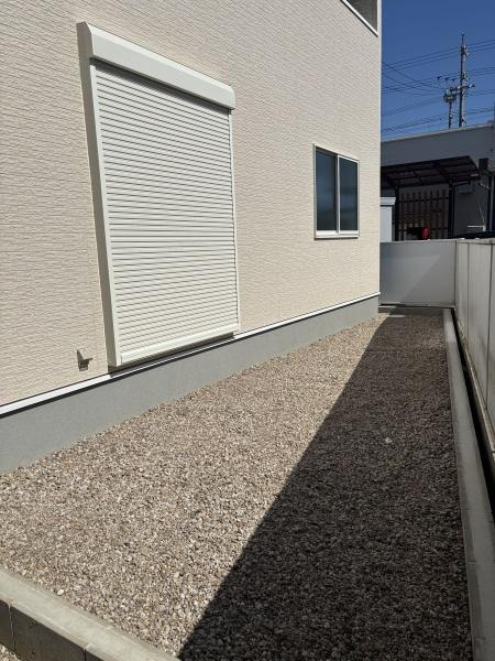 碧南市善明町1丁目　全3棟・2号棟の庭|遊びやＢＢＱなど、想像が膨らむお庭。