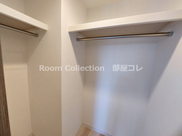 S-RESIDENCE亀島駅前blazeの収納|同シリーズイメージ写真
反転色違い
現況と異なる場合現況優先