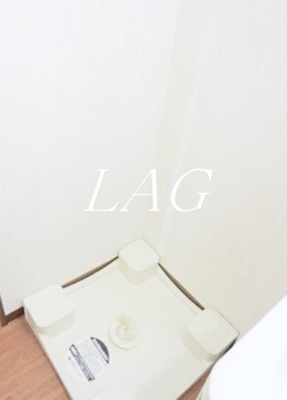 【設備】 | パルメゾン見次公園 | 室内洗濯機置き場です。