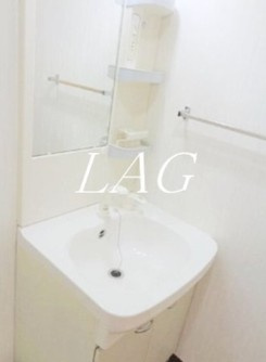 【洗面所】 | パルメゾン見次公園 | 洗面台です。