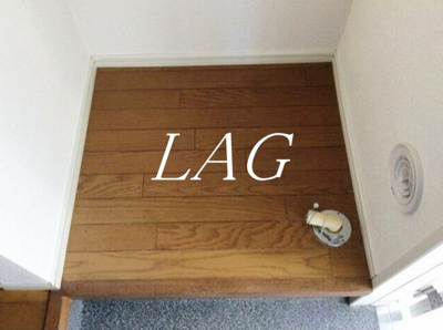 【設備】 | メゾン・ブン | 室内洗濯機置き場です。