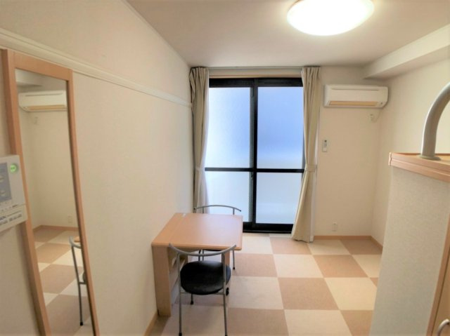 レオパレスＶｉｌｌａアラタの居間・リビング|設備・仕様は号室により異なる為、現況を優先致します。