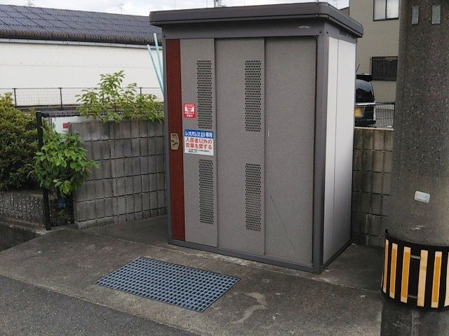 レオパレスとよしまのその他