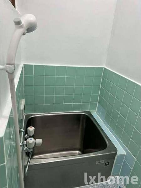 摂津香露園テラスハウスの浴室|ゆったり過ごせるお風呂です
