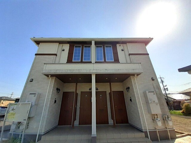 ＥＬＵＣＥの外観