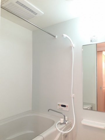 アルモニーの浴室