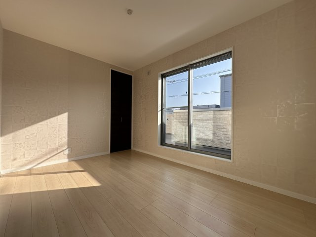 明石市藤が丘1丁目新築戸建の洋室