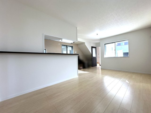 明石市藤が丘1丁目新築戸建の居間・リビング