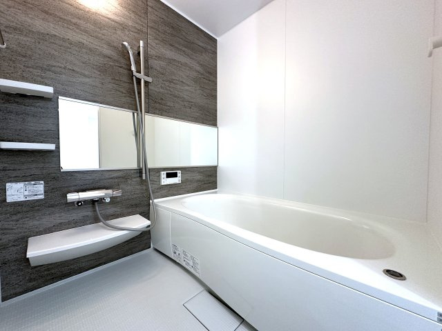 神戸市西区天が岡戸建の浴室