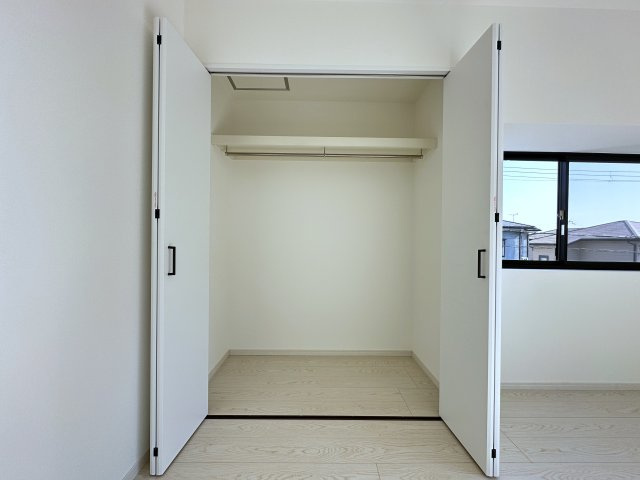 神戸市西区天が岡戸建の収納