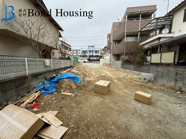 長期優良住宅　霞ヶ丘5丁目　新築戸建の駐車場