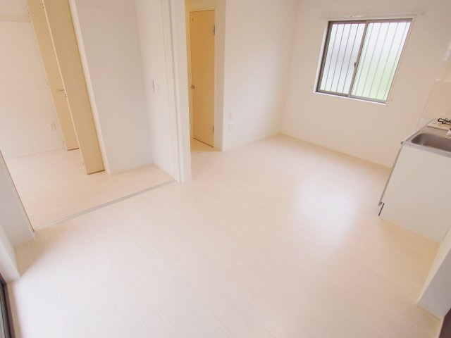 カーム蟹原の居間・リビング