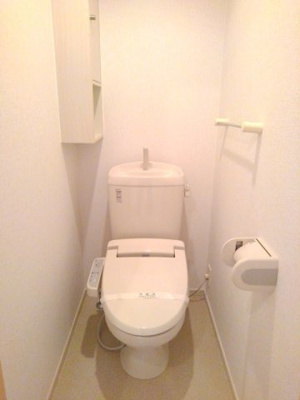 【トイレ】 | エスペランサ・コート | コンパクトで使いやすいトイレです