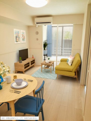 【居間・リビング】 | リベルラ　Ⅱ | おしゃれな居間です