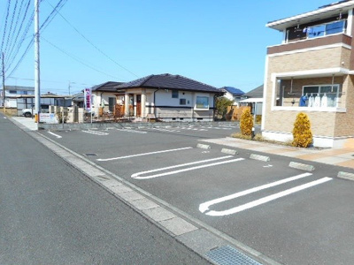 【駐車場】 | パーラメントハウス | 駐車場です