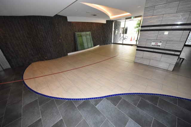 セレニテ本町グランデ