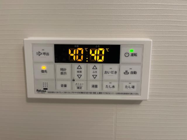 八街市大木　アパート新築工事の設備|給湯パネル（イメージ）