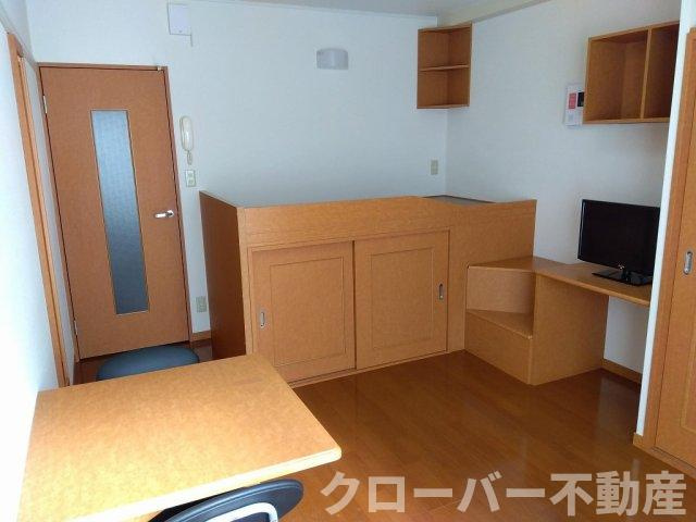 レオパレス城南の寝室