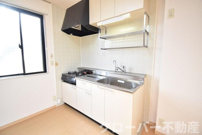 サニーコーポ A棟のキッチン|キッチン