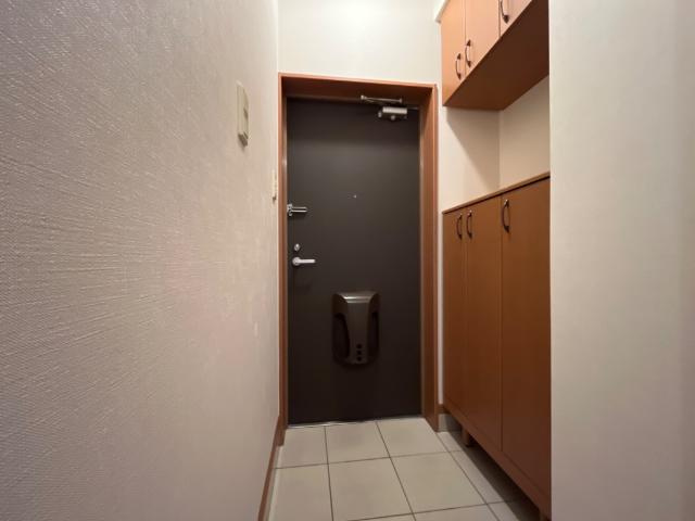 パイン・ツリーの玄関|玄関