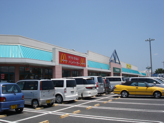 パイン・ツリーの周辺|松伏ニュータウンショッピングセンターまで1,700ｍ