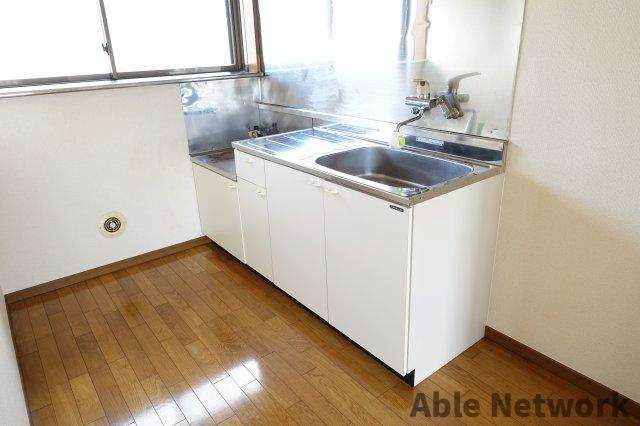 若葉住宅のキッチン