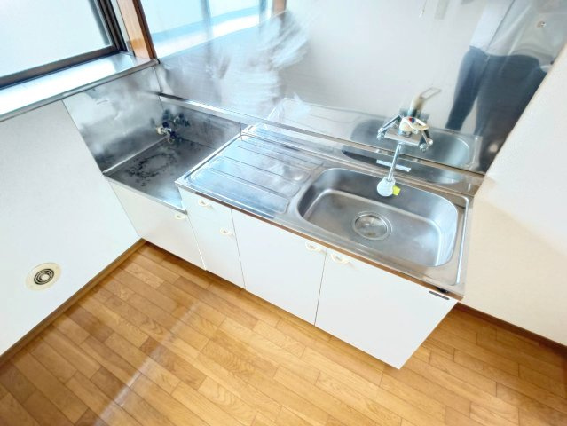 若葉住宅のキッチン|シングルレバー水栓