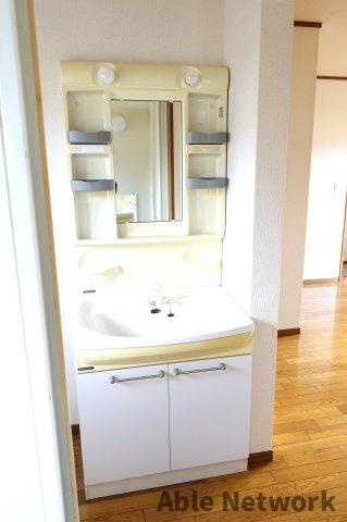 若葉住宅の洗面所|洗面化粧台