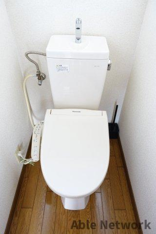 若葉住宅のトイレ|温水洗浄暖房便座