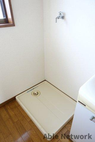 若葉住宅のその他|洗濯機置き場