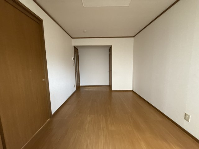 ＮＫヒルズ２の居間・リビング