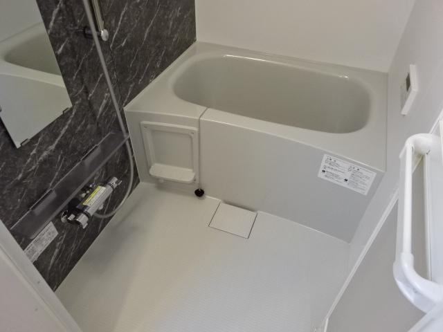 シャイン　ハートⅡの居間・リビング|リビング