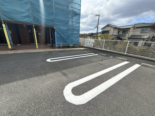 サニーアップヒルＡの駐車場