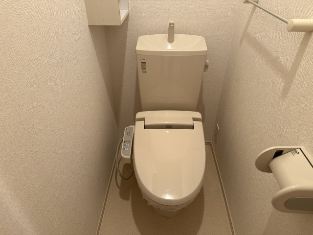 メゾン　ロングフィールドのトイレ