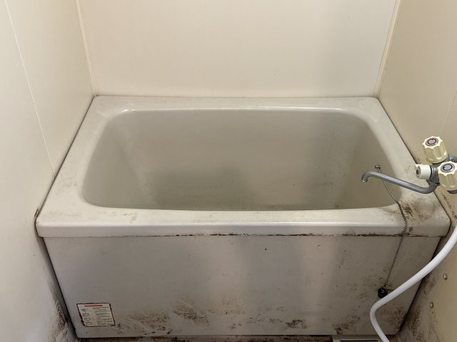 サンライズ青山の浴室