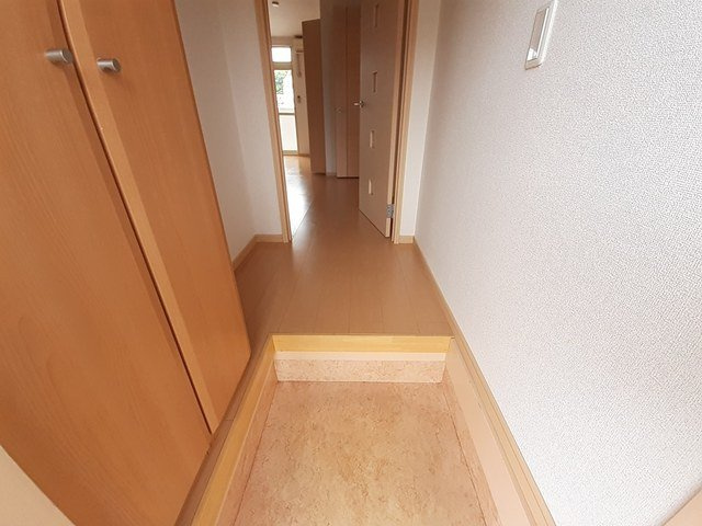 アリビラⅡの玄関