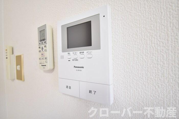 セジュール２１ A棟の居間・リビング|録画機能付きTVインターホン