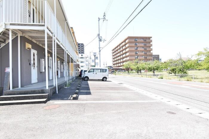 セジュール２１ A棟の駐車場|駐車場