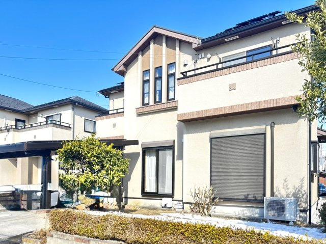 【中古戸建】伊勢崎市馬見塚町の外観|■外観|シンプルで洗練されたデザインは住まう人の色に染まり、個性を映し出します♪本日見学可能(*＾＾*)