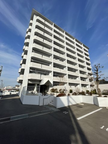 アルファステイツ木太の外観