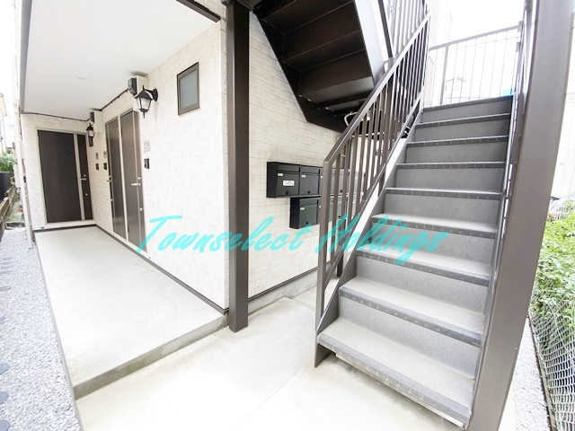 ルノン戸塚のエントランス|広々としたエントランス♪