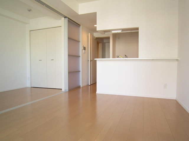 レジデンスフジミの居間・リビング