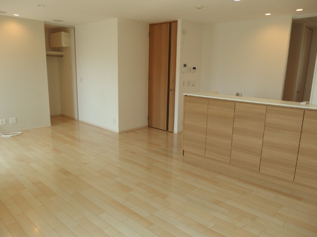 ディアコート（戸建）の居間・リビング